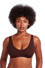 Sutiã Decote V sem Bojo com Aro Basic Beauty Macadâmia