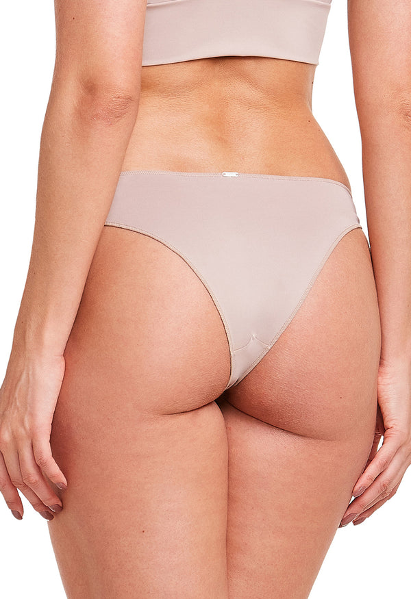 Calcinha Biquíni Reta Laterais Finas Amêndoa