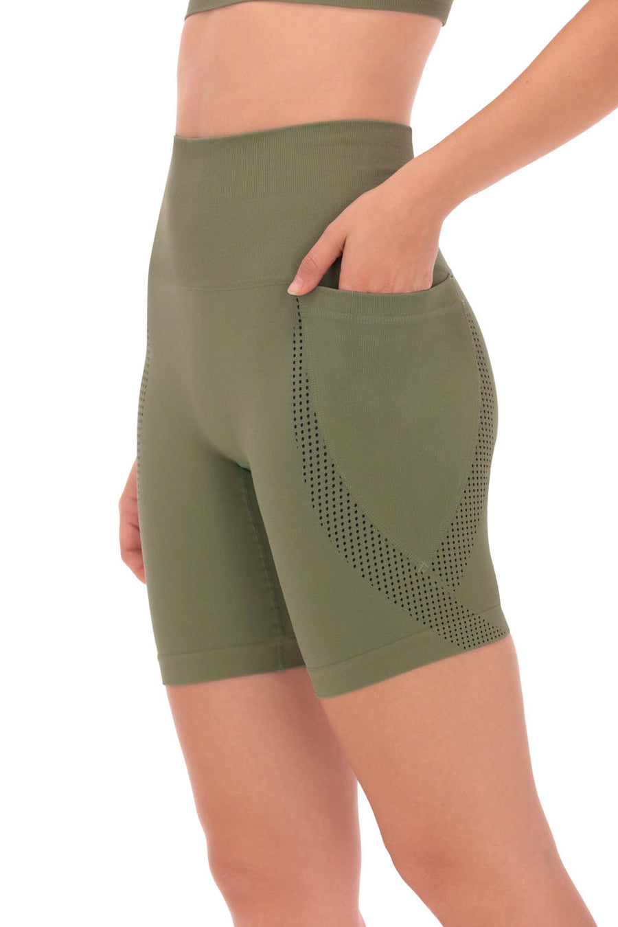 Bermuda Fitness com Bolso Pontos Verde