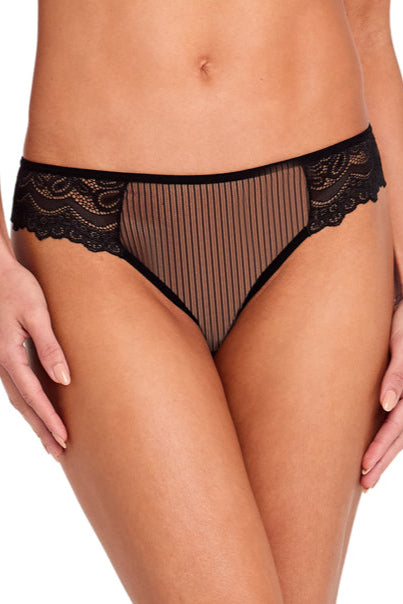 Calcinha Bíquini em Renda Passion Preto
