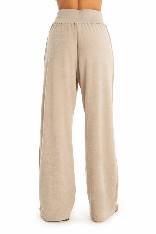 Calça Pantalona Estonada Com Bolso Athleisure Platinum