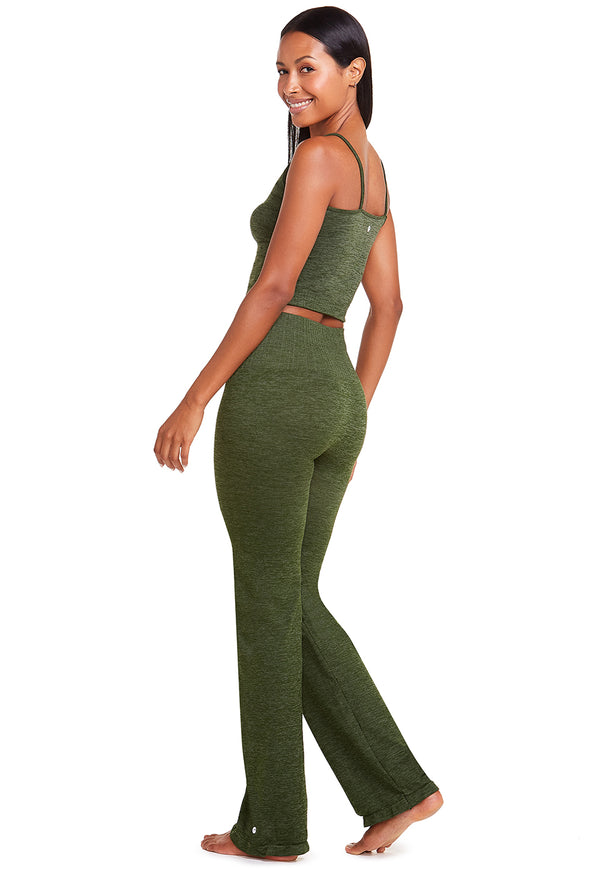 Calça Flare Cós Alto Fitness Yoga Oliva