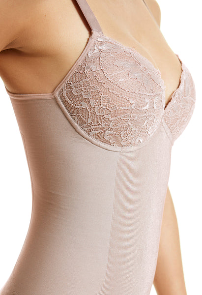 Body Macaquinho Modelador Com Bojo e Renda Blush