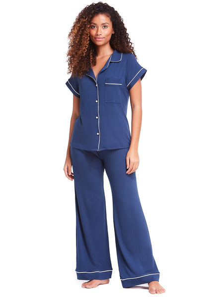 Pijama Manga Curta Abertura Frontal E Calça Ampla Azul Sonho