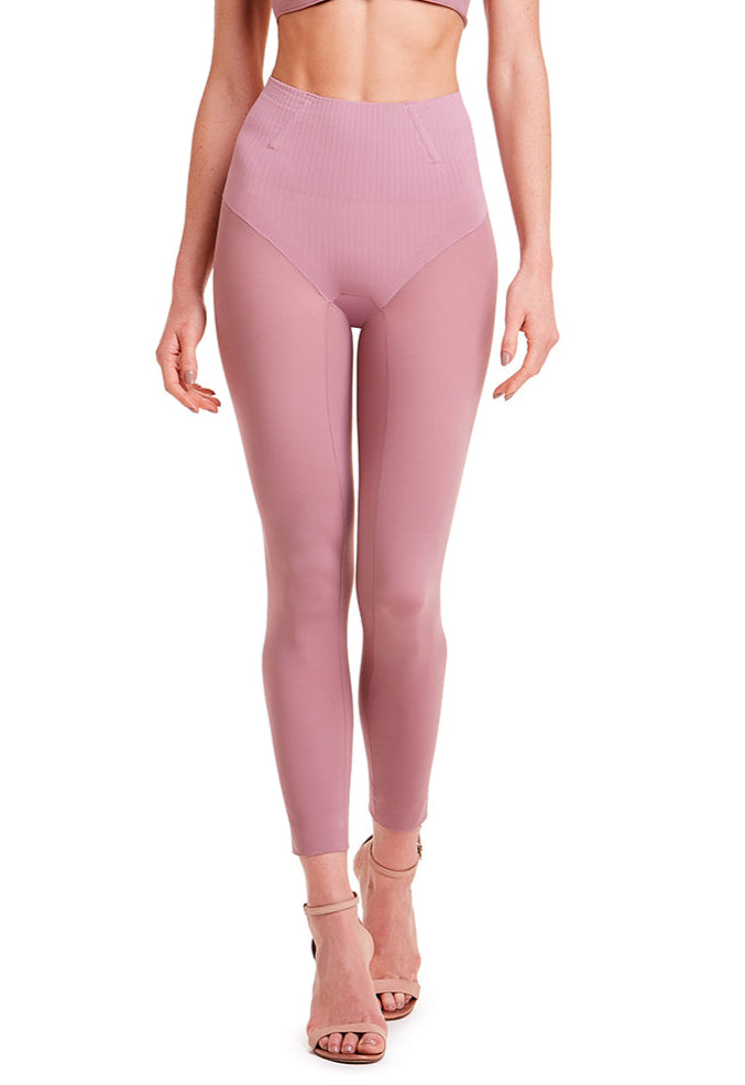 Calça  Amazônia Control Capri Modeladora Amazônia Control Reduz Atrito Nas Coxas Boto